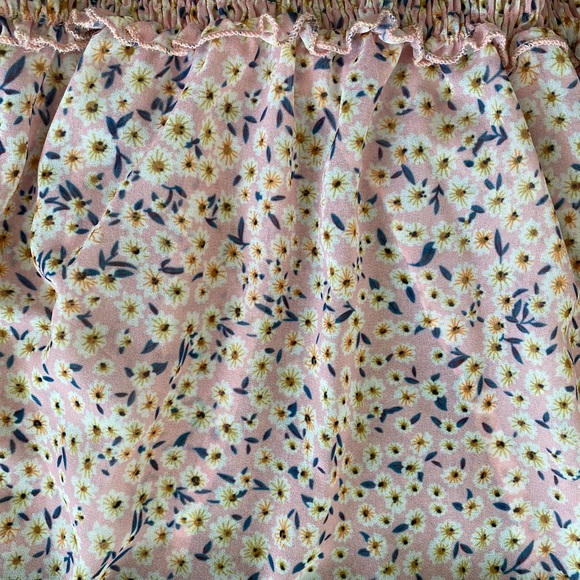 Princess Polly Top - Picture 3 of 4